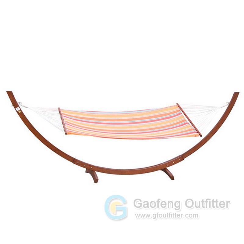 Outdoor Stripe Hammock With Wooden Stand 3
